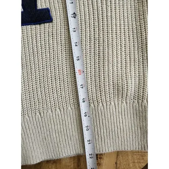 Tommy Hilfiger Monogrammed Applique Relaxed Sweater Size S Preppy - Picture 9 of 11